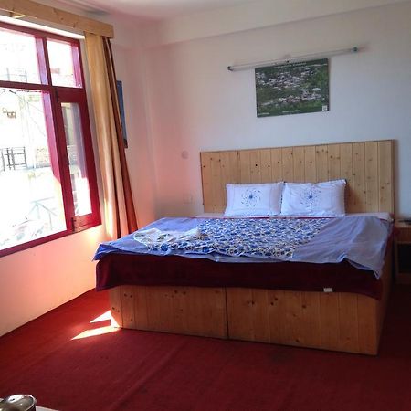 Seraj International Manali  Ngoại thất bức ảnh